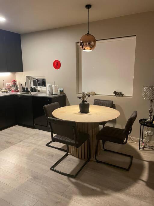 Beautiful Apartment Near Airport Njarthvik 外观 照片
