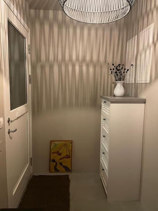 Beautiful Apartment Near Airport Njarthvik 外观 照片